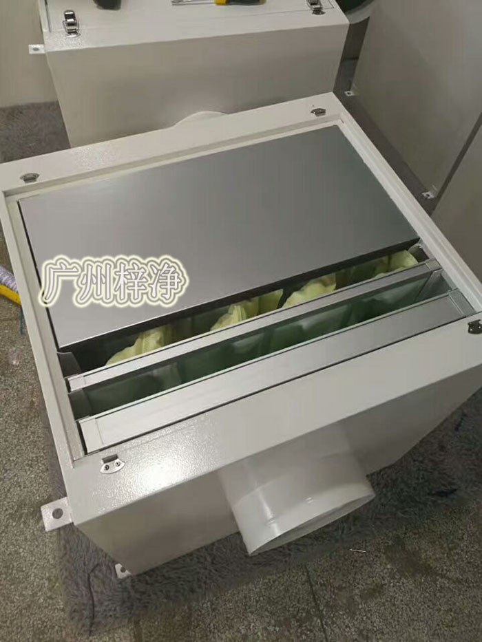 增壓新風(fēng)柜又稱為增壓過濾箱，新風(fēng)機(jī)組，鮮風(fēng)柜等