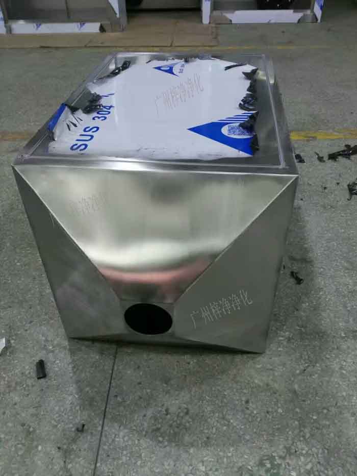 增壓新風(fēng)柜廠家建議初效過濾器，中效過濾器每季度更換一次，視實(shí)際使用情況可適當(dāng)延長(zhǎng)或縮短更換周期；
